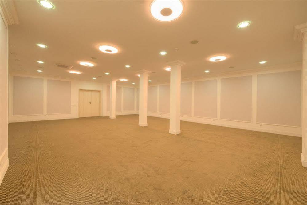 Premier Geneva Hotel Odessa Ngoại thất bức ảnh